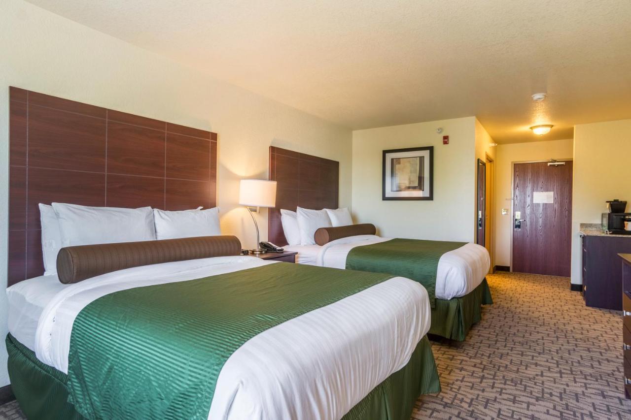 Cobblestone Inn & Suites - Lakin מראה חיצוני תמונה