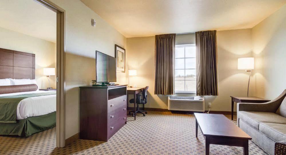 Cobblestone Inn & Suites - Lakin מראה חיצוני תמונה