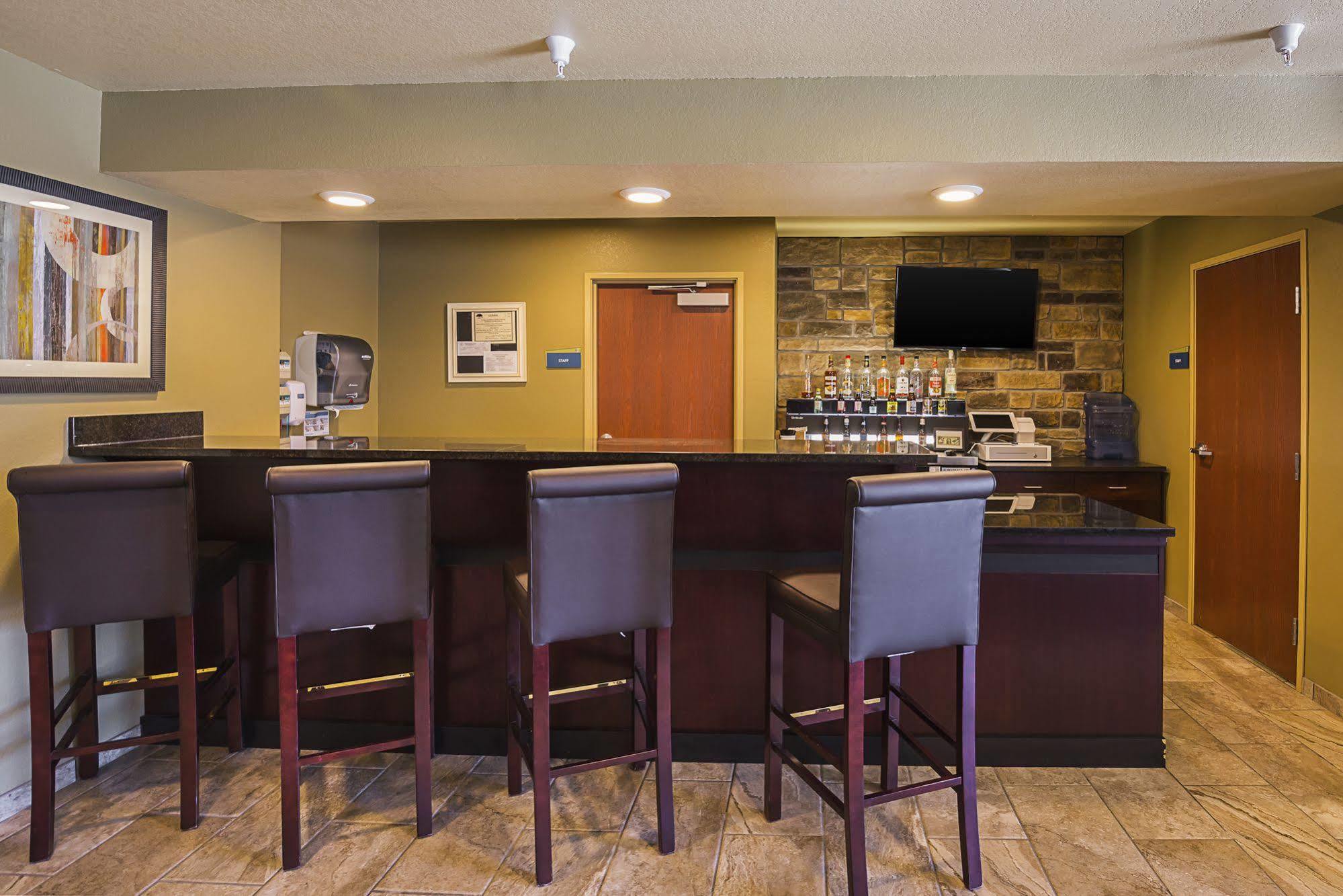 Cobblestone Inn & Suites - Lakin מראה חיצוני תמונה