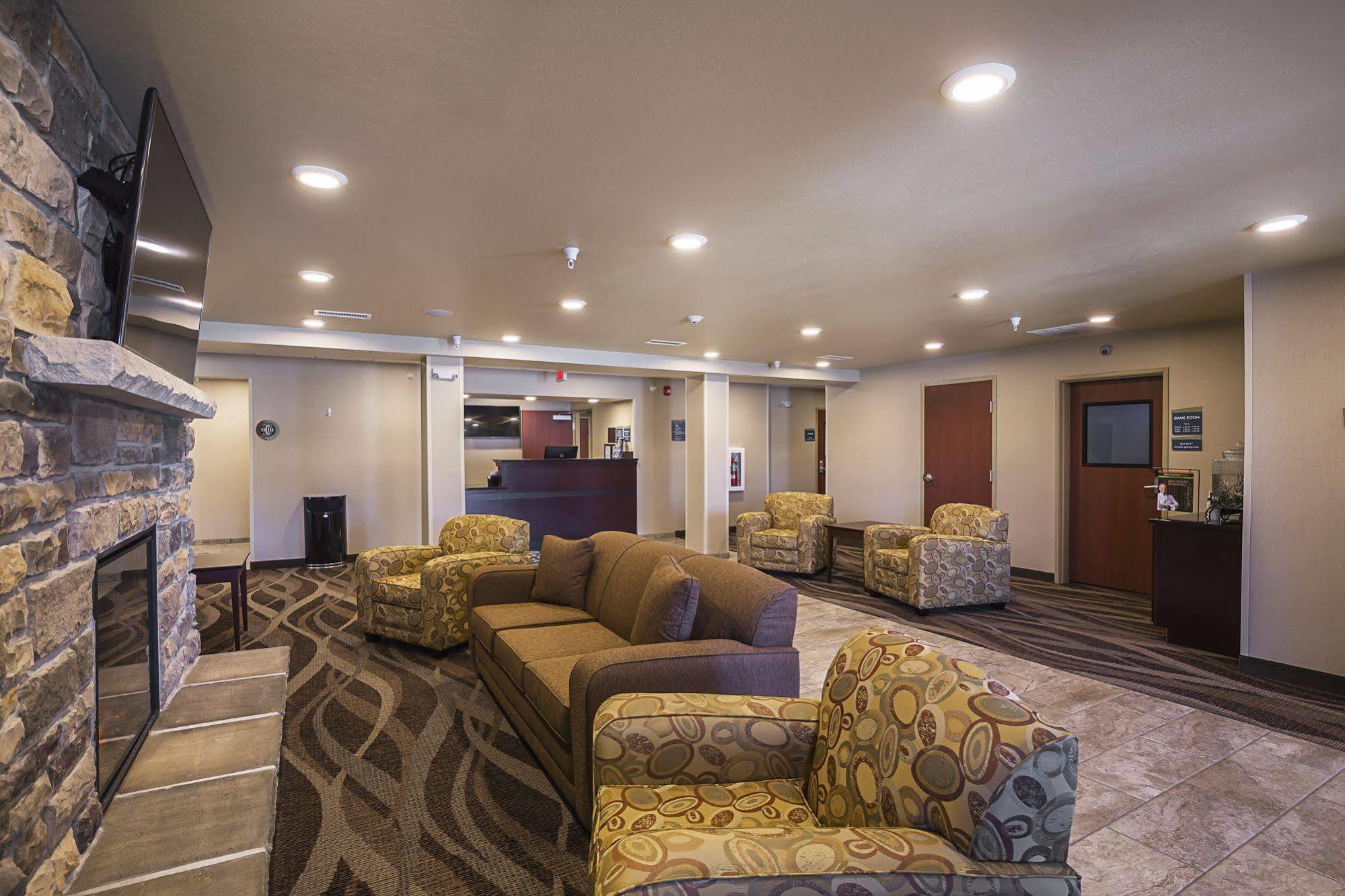 Cobblestone Inn & Suites - Lakin מראה חיצוני תמונה