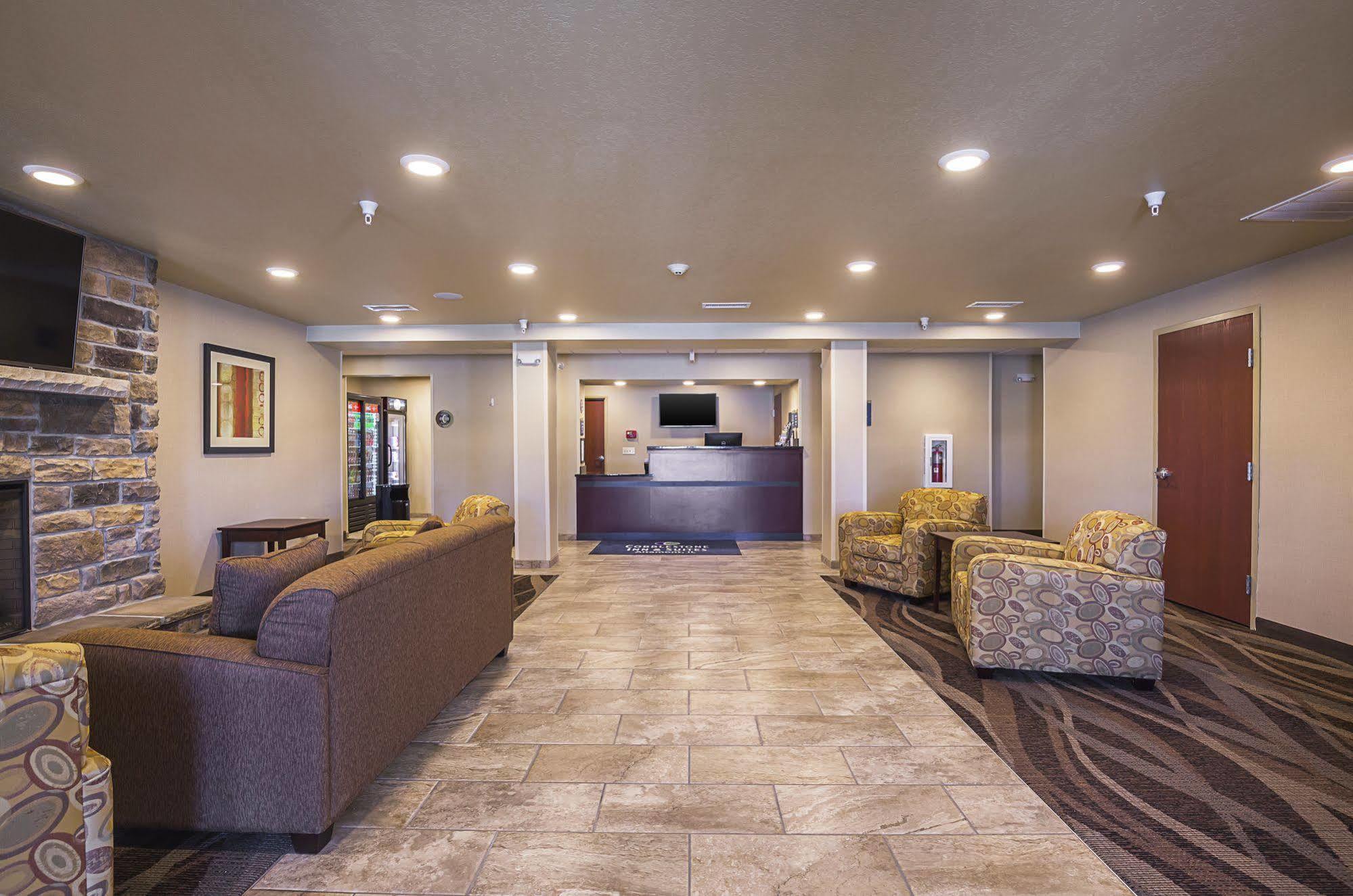 Cobblestone Inn & Suites - Lakin מראה חיצוני תמונה