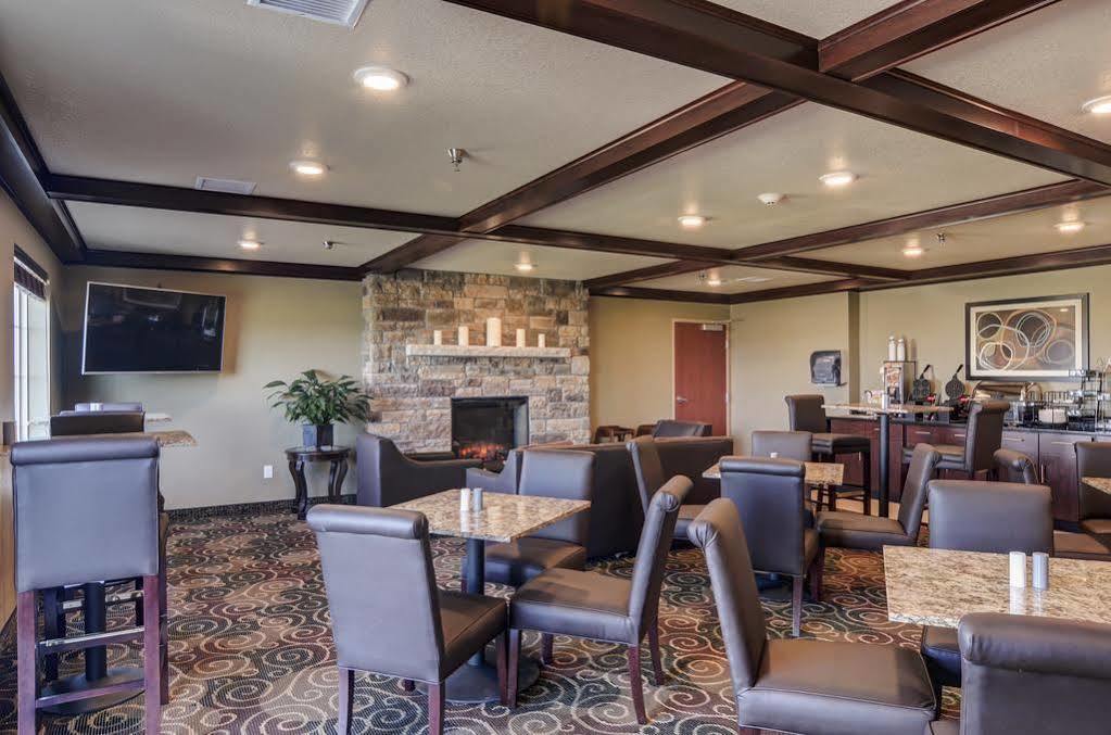 Cobblestone Inn & Suites - Lakin מראה חיצוני תמונה