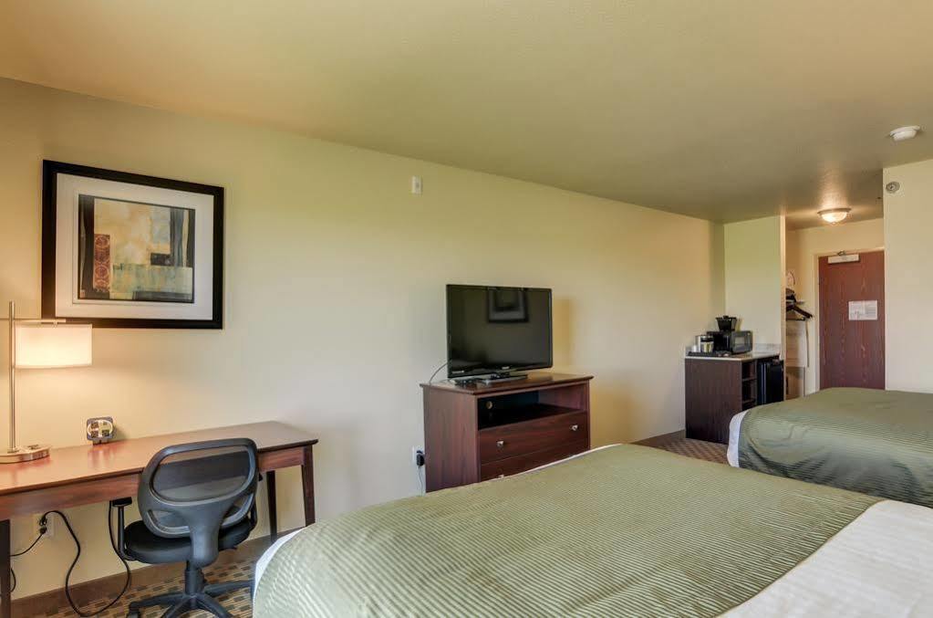 Cobblestone Inn & Suites - Lakin מראה חיצוני תמונה