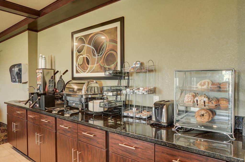 Cobblestone Inn & Suites - Lakin מראה חיצוני תמונה