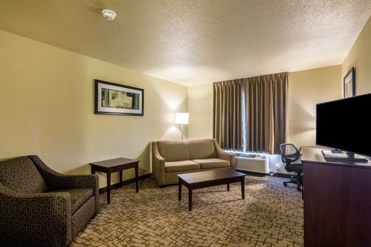 Cobblestone Inn & Suites - Lakin מראה חיצוני תמונה